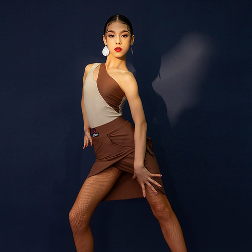 星辰咖啡色肩包双层艺考生拉丁舞