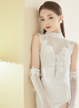 星辰舞服拉丁舞练习套装舒适合身珍珠白色吸睛高级感专业舞者选择