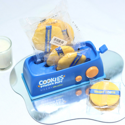 USER芝麻街联名面包机气垫粉扑