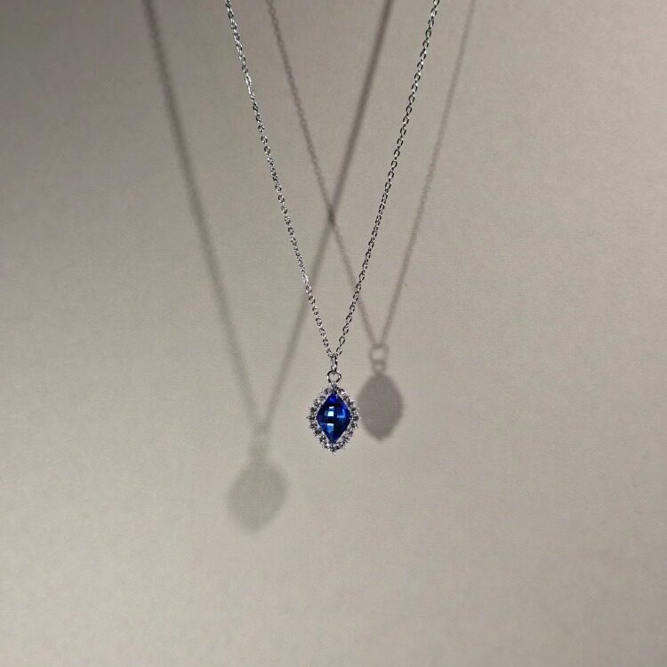 Cuteluck古着女生项链蓝宝石吊坠时尚小众精致高级锁骨链配饰礼物