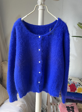 004004重磅系列慵懒软糯云朵狐狸绒毛衣宝蓝色外套