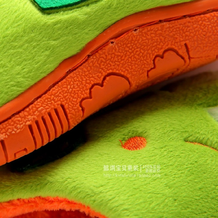 Pantoufles enfants en suède pour hiver - semelle caoutchouc - Ref 987261 Image 3