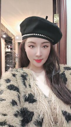 小众设计师款2023年新款重工镶钻黑色贝雷帽女秋显脸小画家帽百搭