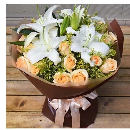 上海青浦区朱家角青浦城区华新镇重固镇鲜花店520速递玫瑰花束