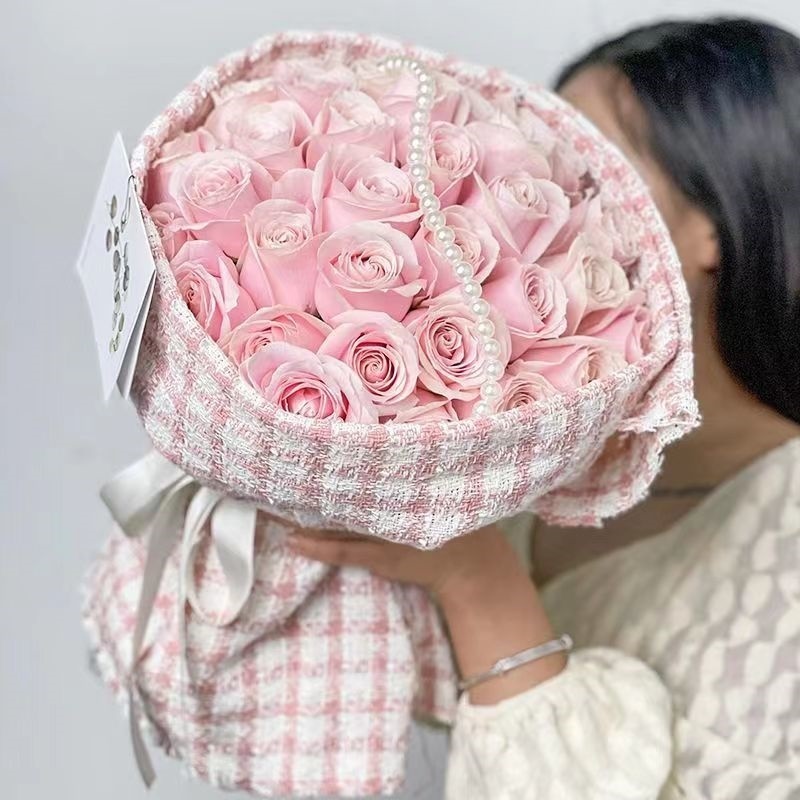 武汉洪山东西湖硚口汉阳江岸江汉江夏黄陂新洲区鲜花店配送红玫瑰