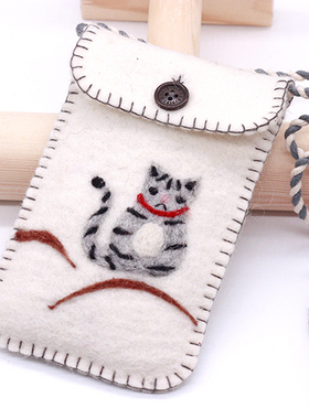 包邮尼泊尔 纯羊毛手工羊毛毡手机包 动物手机袋 儿童包 萌猫松鼠