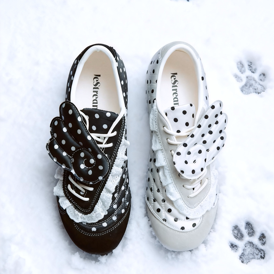 LeStream韩系蕾丝芭蕾复古波点休闲鞋女翅膀平底鞋2025FW新品,女鞋,时尚休闲鞋,淘宝优惠券,粉丝福利购,淘宝优惠卷