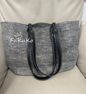 Fukuko新款格雷灰色拉菲草中号手工编织托特包女士休闲度假沙滩包