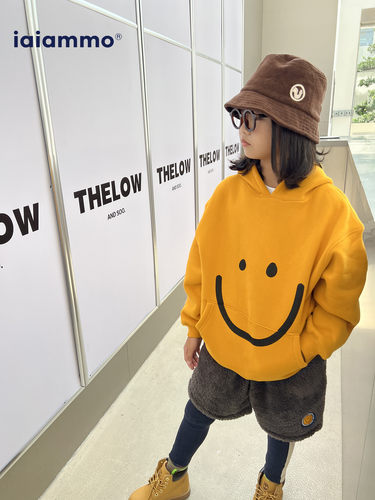 iaiam春中性通加绒笑脸连帽卫衣