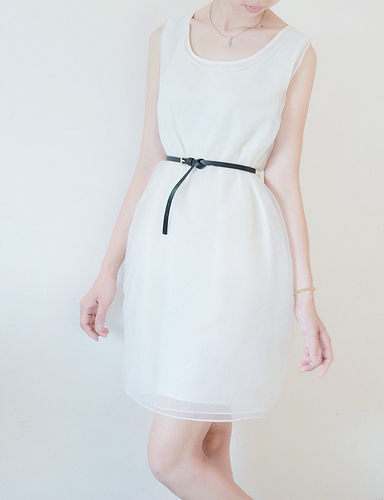 定制款极简风双层欧根纱连衣裙