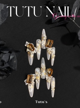 【卡戴珊】TUTU NAIL手工穿戴美甲新年高级显白重工雪花金蕾丝冬