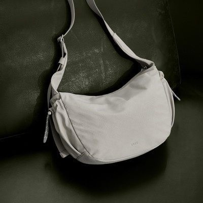 莱夫饺子包轻便大容量帆布斜挎包