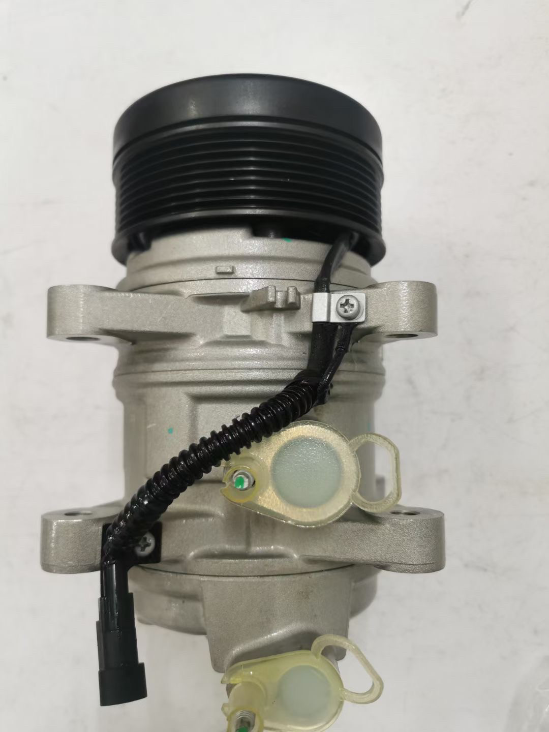 玉柴汽车空调压缩机空调冷气泵原厂天然气专用