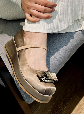 SHANREN 巨洋气 高级感绸缎厚底玛丽珍鞋方头松糕休闲浅口单鞋女