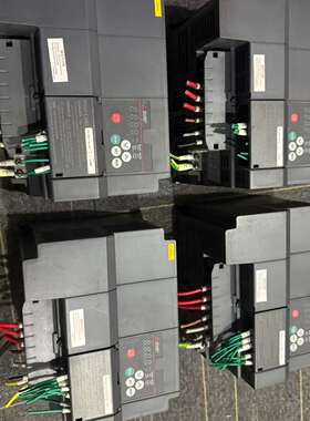 很新三菱变频器FR-CS84-120-60 成色如图 实物拍-议价