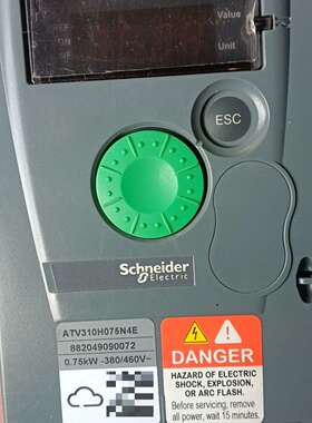 0.75KW380V，变频器，型号ATV310H075-议价