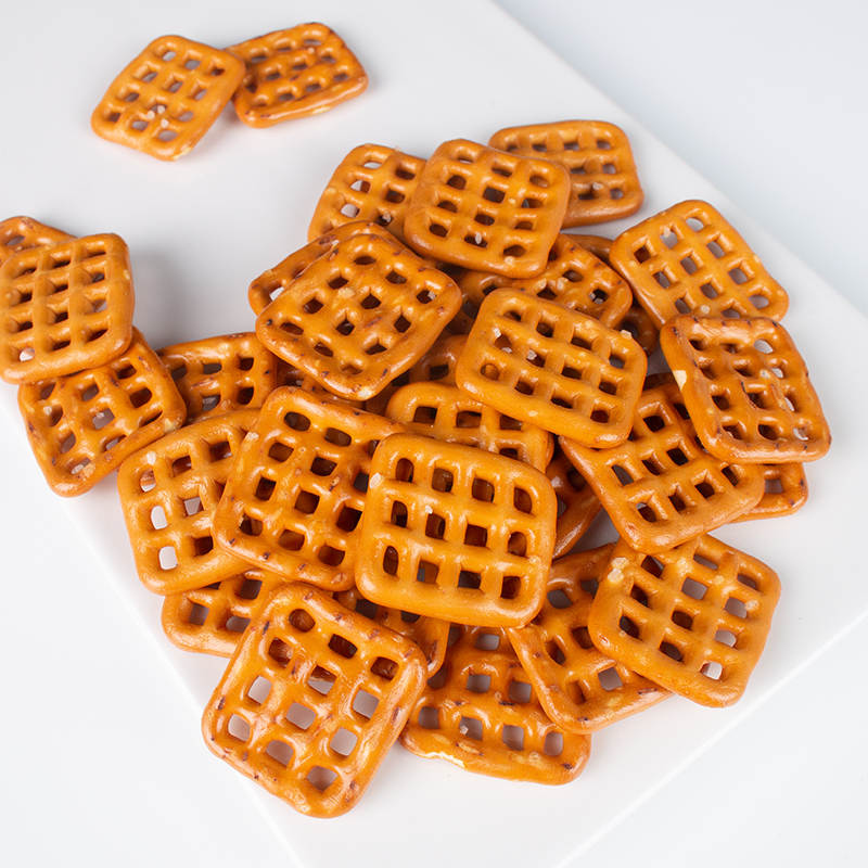 焙多夫网格饼干咸味可食用