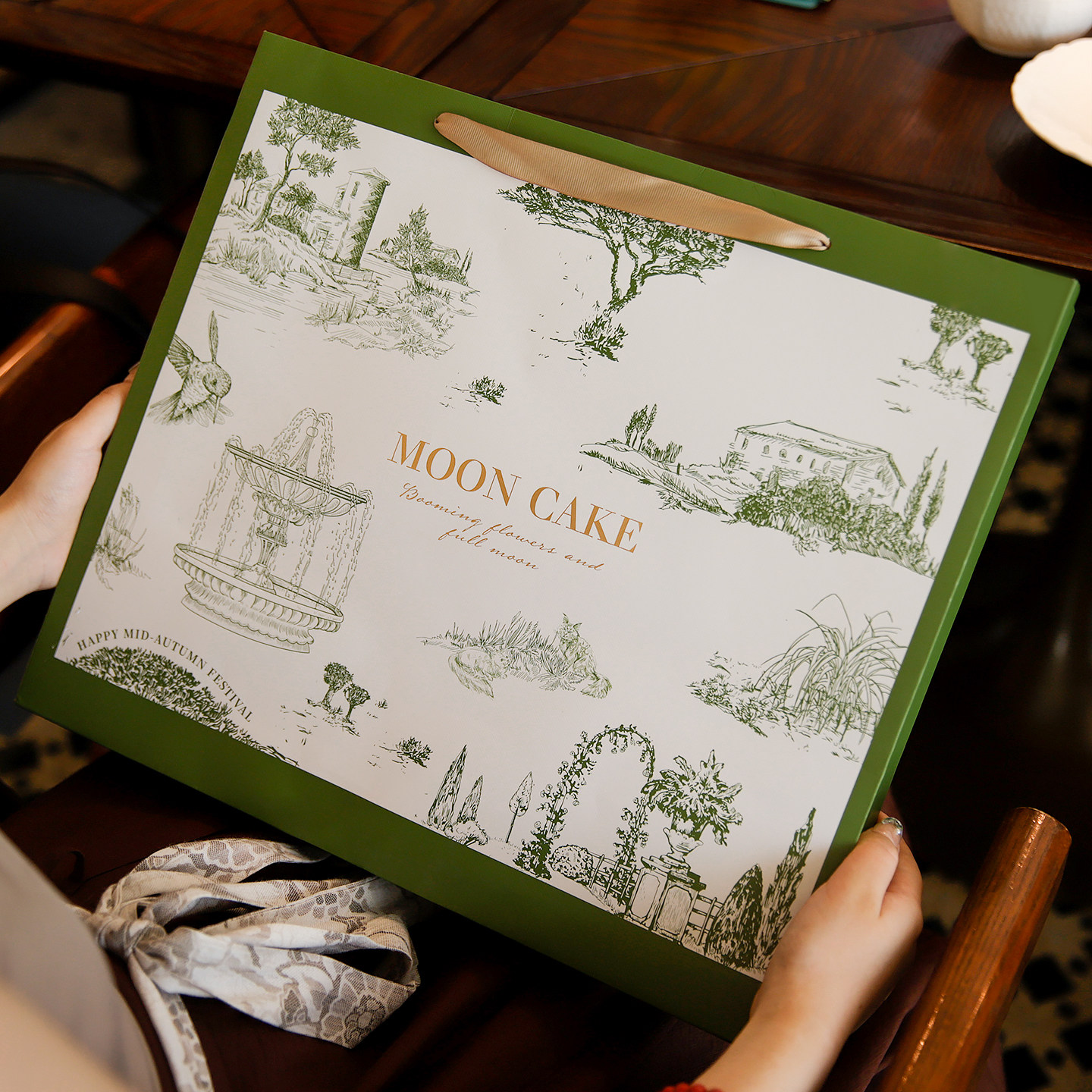 法式月饼礼盒中秋节高档原创包装纸盒空盒礼品盒子6粒8粒定制logo