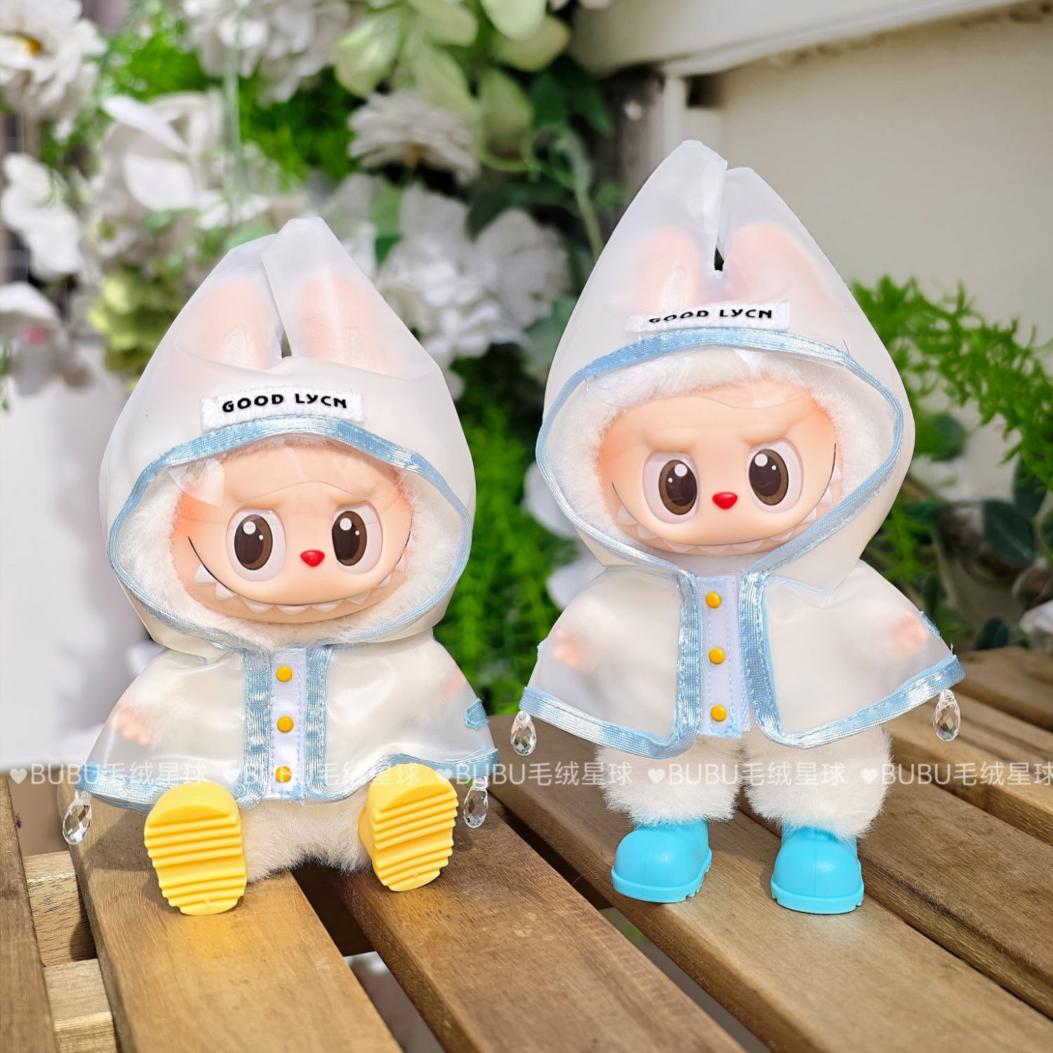 可爱雨衣labubu搪胶一二代马卡龙可乐坐坐派对公仔娃衣拉布布衣服