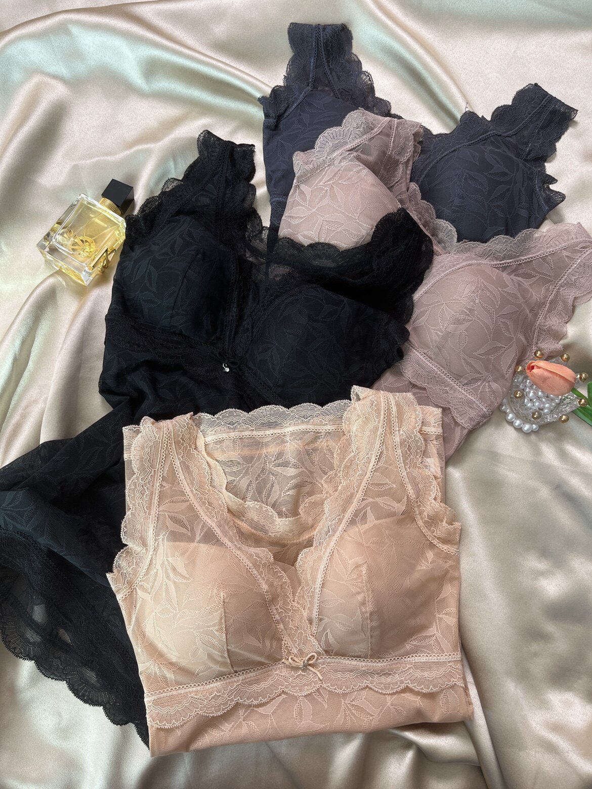 新品内衣外单韩蕾丝性感网纱无钢圈罩杯一体背心式文胸胸衣舒服款