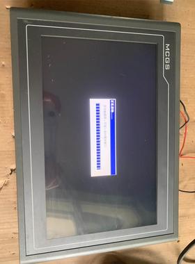 泰克TDS2012 示波器机器成色如图屏幕有问题壳及旋