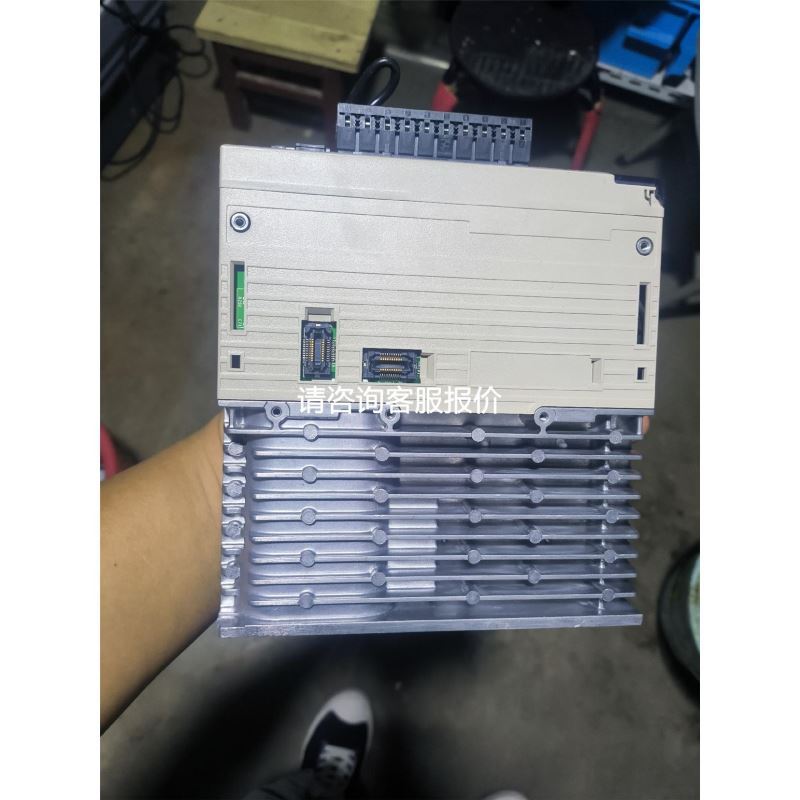 V90驱动器 6SL3210-5FE10-4UF0