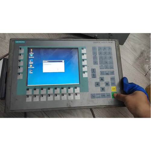 MKS MASS-FLO 200 O2 SCCM M100B22CS18V 流量计