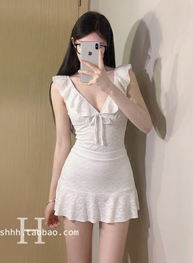 纯欲日系裙式美背显瘦连体泳衣女