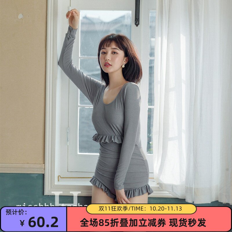 复古度假泳衣遮肚显瘦长袖日系韩版大牌小胸保守连体温泉游泳衣女