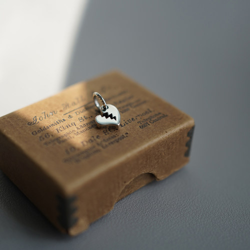 睡莲生生世世 原创设计925纯银吊坠爱心心碎元素小众设计个性挂坠