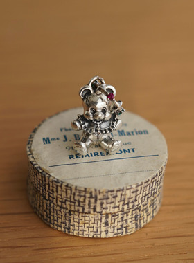 睡莲生生世世 原创设计925纯银童趣玩偶小熊元素吊坠复古小众挂坠