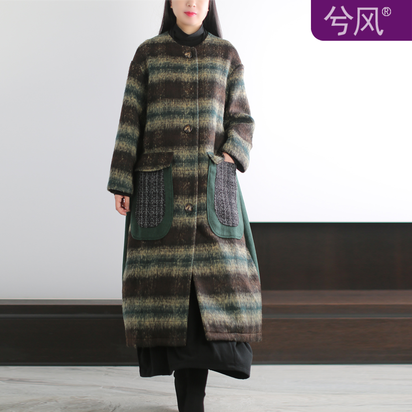 大廓形加长茧型毛呢外套文艺拼色