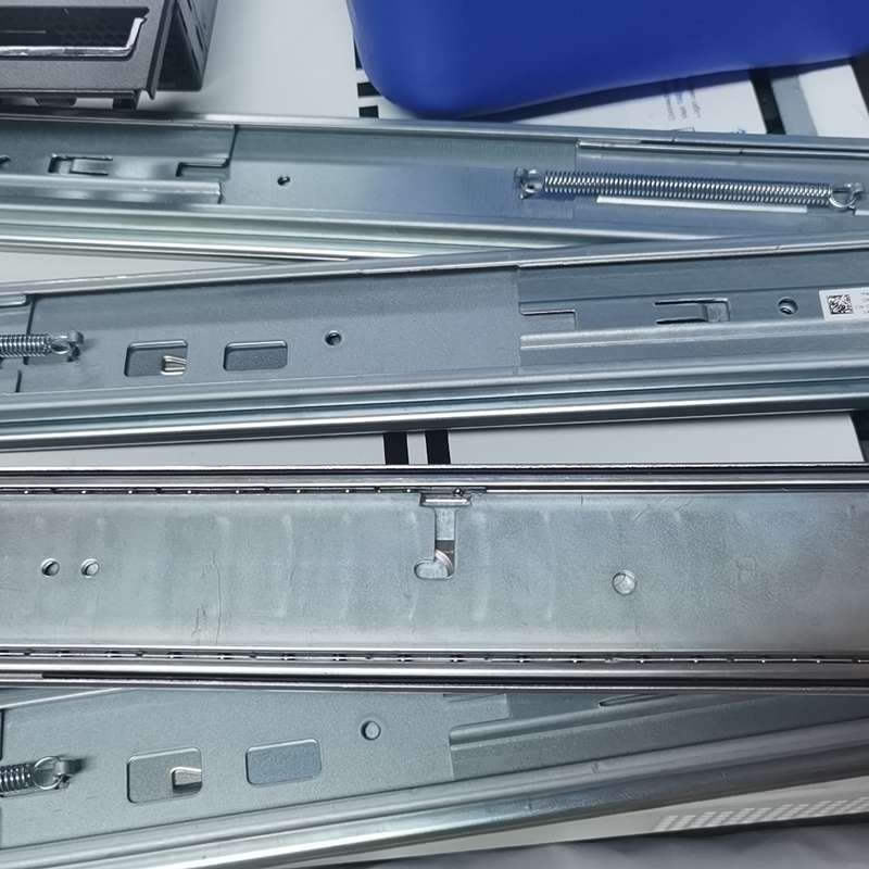 戴尔动态滑动免螺丝导轨,R750R740 R730 R720--议价商品