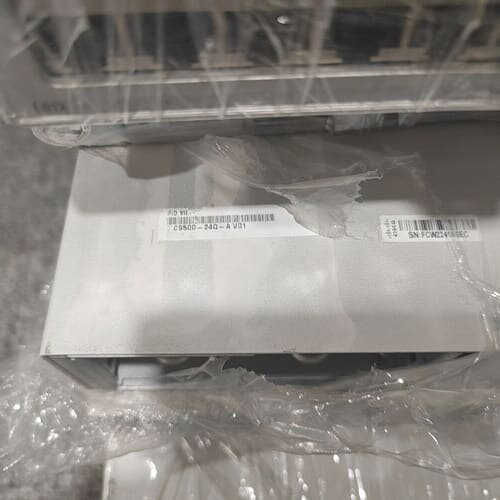 C9500-24Q-A二手到几台，有需要的来，议价出，非实价--议价商品