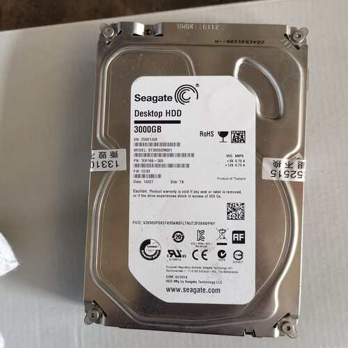希捷3TB台式机硬盘，型号ST3000DM001，3.5寸S--议价商品