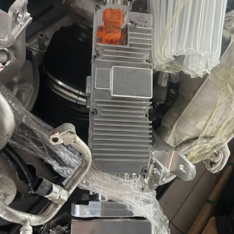 南京威浮宝隆 悬架控制器800V主动悬架液压油泵,原厂拆车件--议