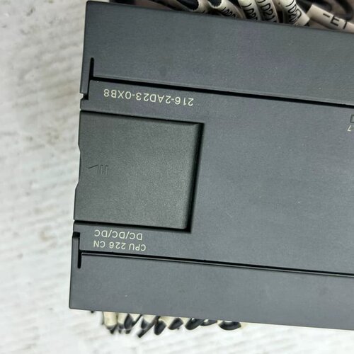 西门子6ES7 216-2AD23-0XB8，拆机一台，成色--议价商品