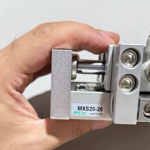 ZPCAC致鼎气缸MXS20-20,拆机件,成色如图,功--议价商品