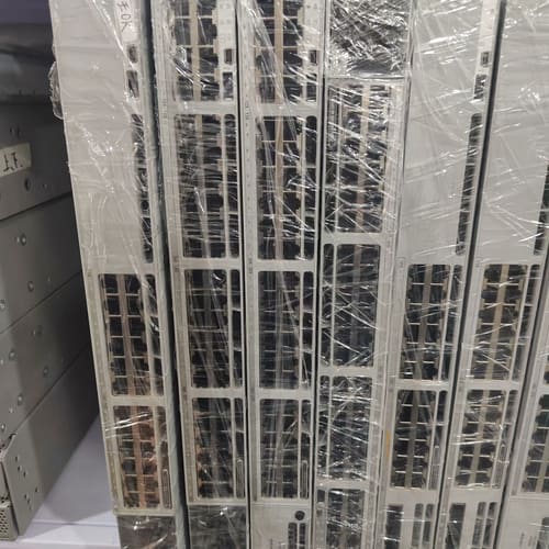 思科C9200L-24P-4X-E，原装二手交换机，单电源，--议价商品