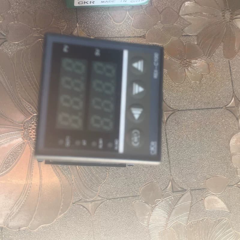 CKR温控器 REX-C100FK02-M*AN--议价商品