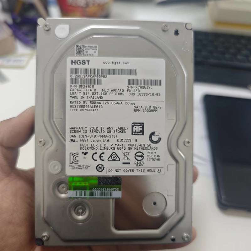 日立4T SATA硬盘 HUS726040ALE610--议价商品