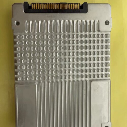 Intel/英特尔 P4510 8T 硬盘 SSDPE2KX--议价商品