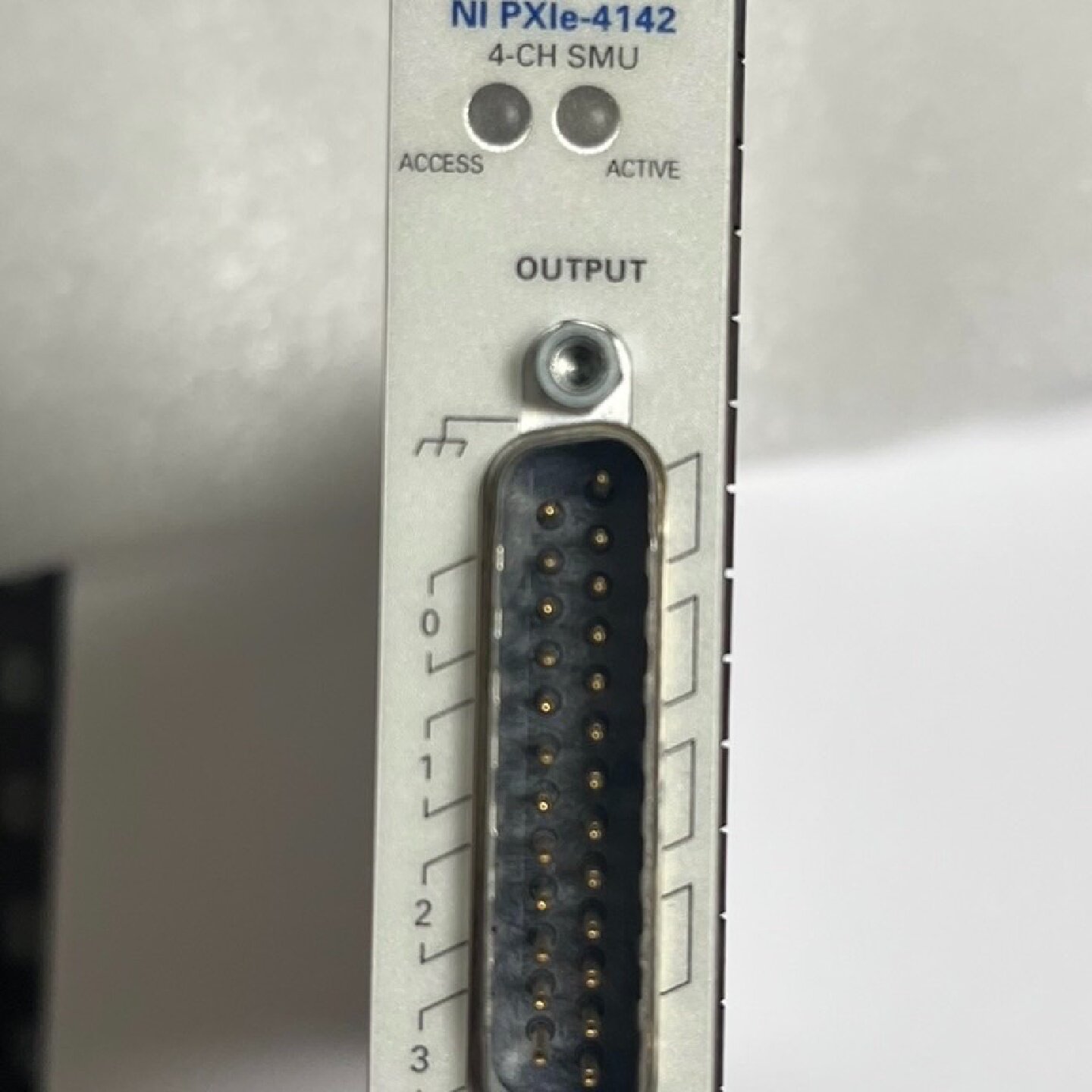 议价--美国原装正品 NI PXIE-4142现货出售,功能包好,有