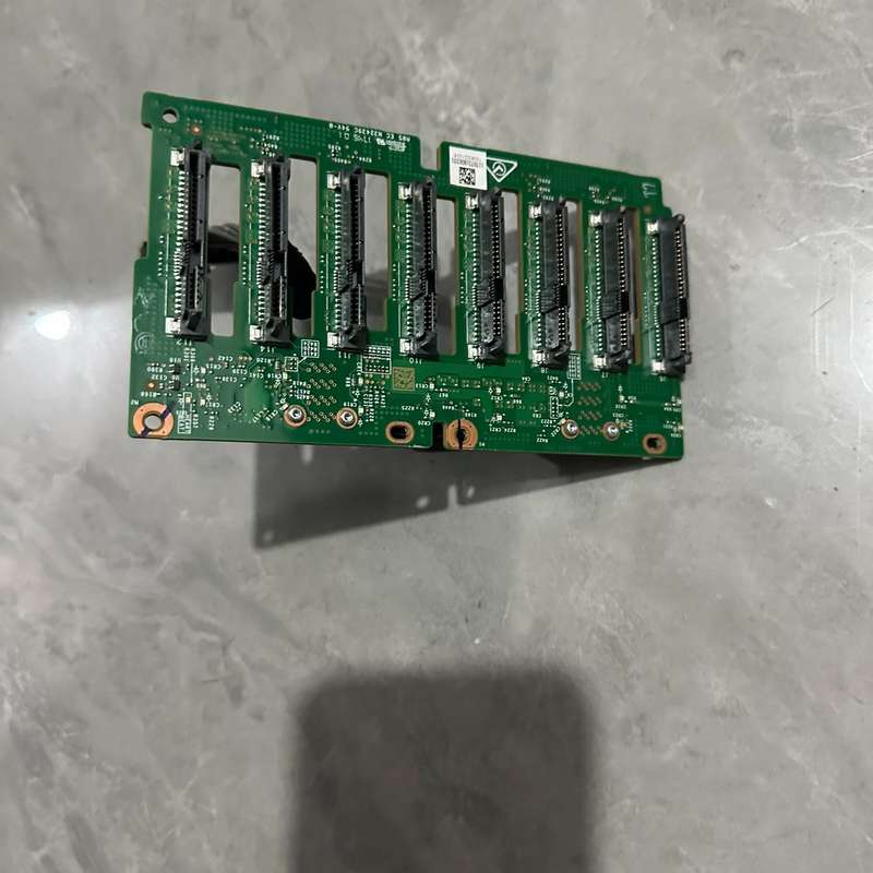 联想X3650M5 硬盘扩展背板FUR00FJ756, 可以--议价商品