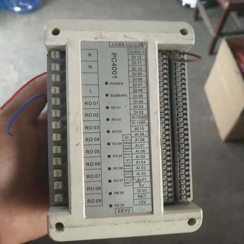 克兹PC4001控制器，拆机件，实物拍摄。接口齐全，成色--议价商品