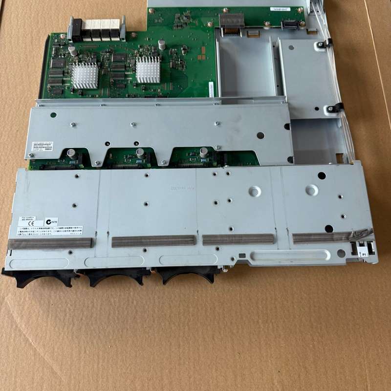 原装 IBM 小型机 P770 P780 硬盘LO板 2BB--议价商品