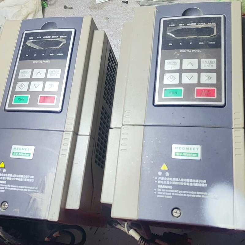 麦格米特变频器 SVM-4T7.5-P1,7.5KW 380--议价商品