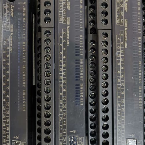 AJ65SBTB1-32D1二手拆机成色如图,功能包好,长标--议价商品