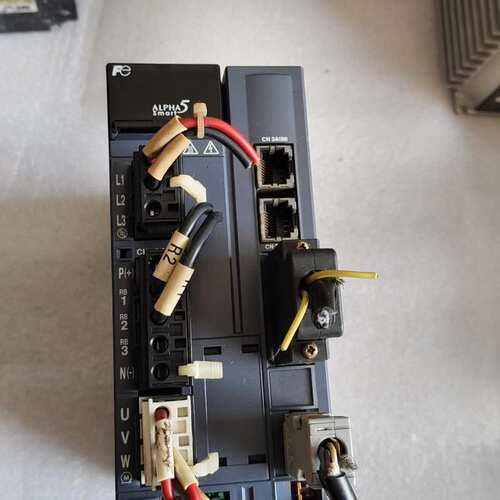 富士伺服驱动器 RYH152F5-VV2 1.5kw--议价商品