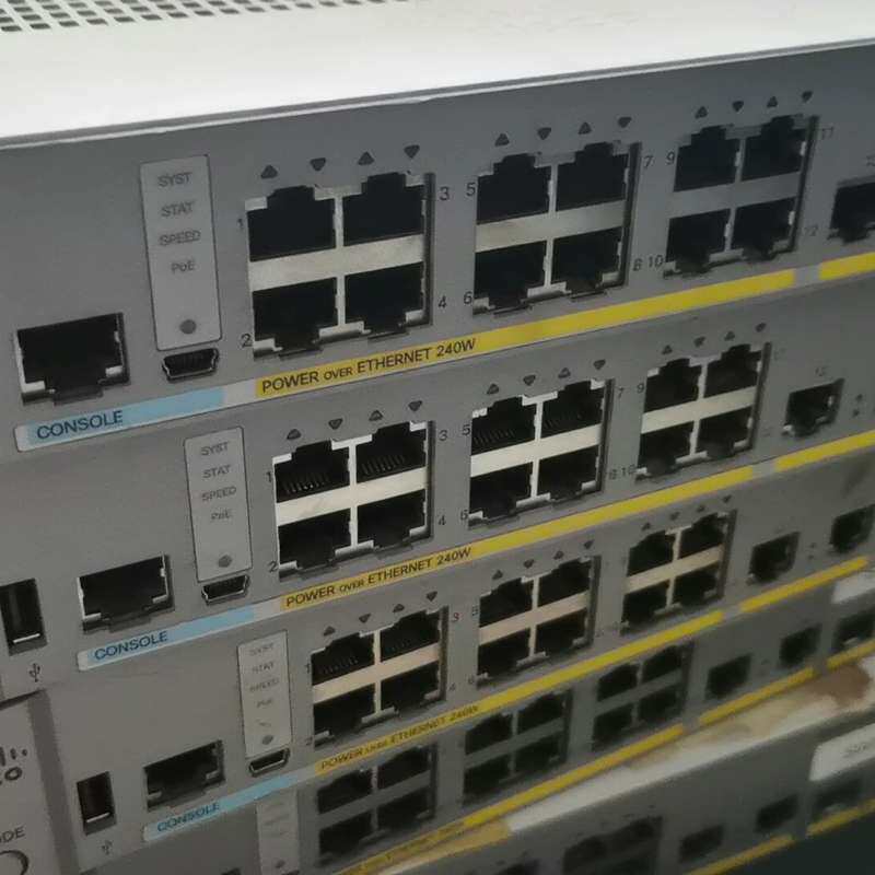 思科WS-C3560CX-12PC-S原装二手。到货几台端口--议价商品